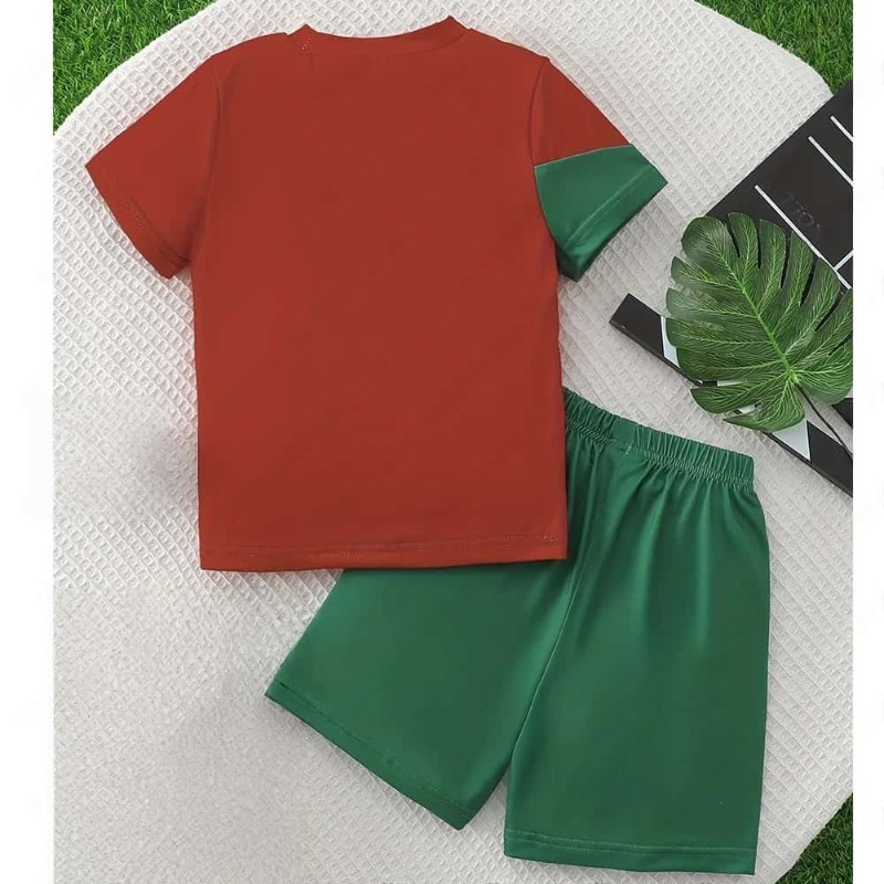 New AI #7 Ronaldo Popular Star - огляд і ціна Plant Parent T Shirt